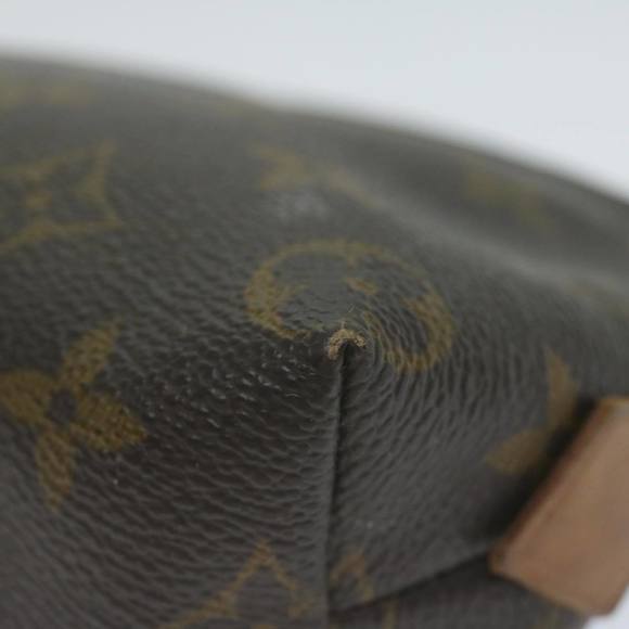 LOUIS VUITTON Monogram Pochette Cosmetic PM Cosmetic Pouch M47515 LV Auth 65180 - Picture 8 of 16